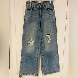 Women’s Levi’s 94 Baggy Wide Leg Water Less Distressed Medium Wash Jean Size 25